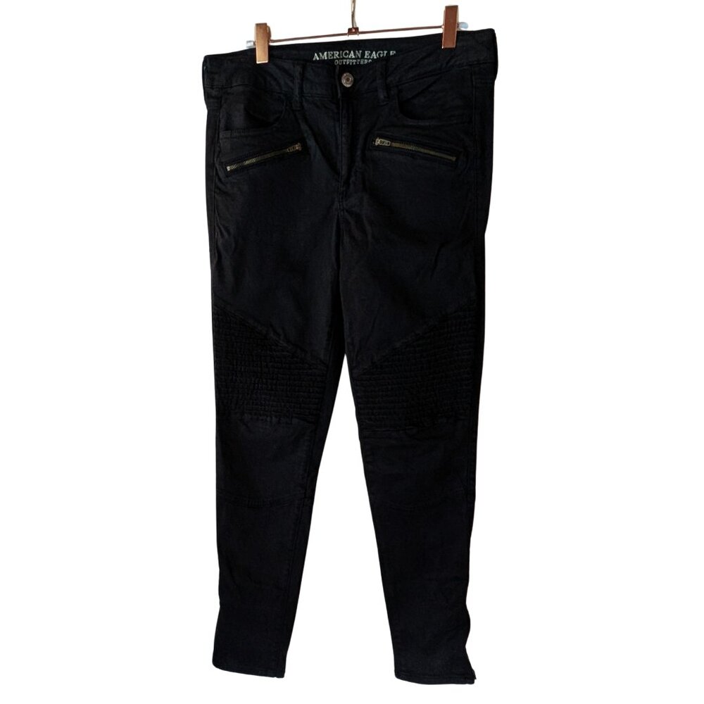 American Eagle Outfitters Hi-Rise Moto Jegging in Black